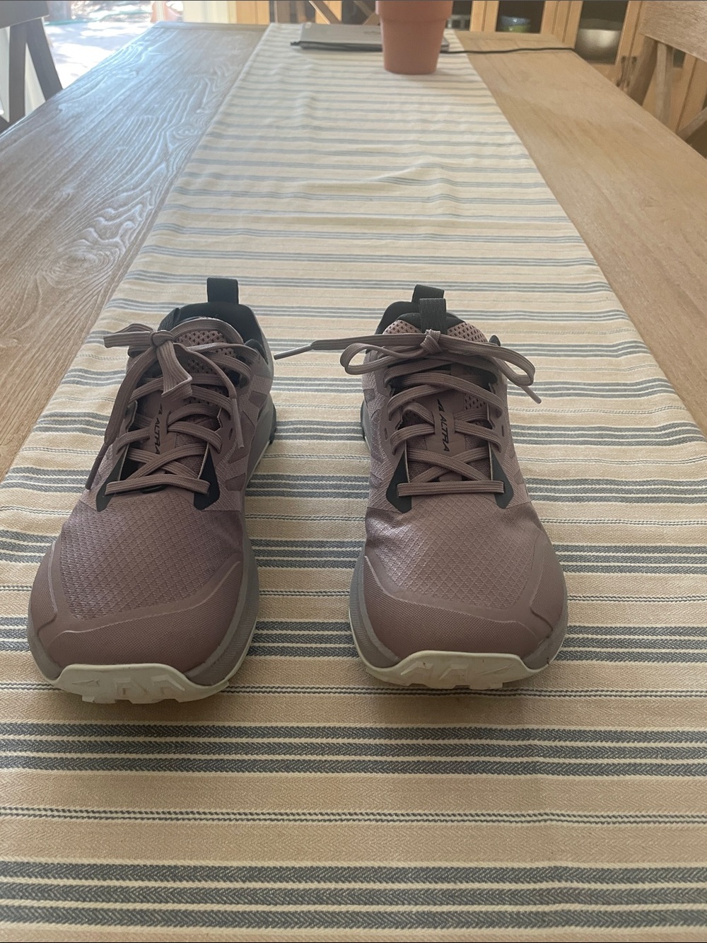 Altra Women's Mauve Taupe Running Shoes
